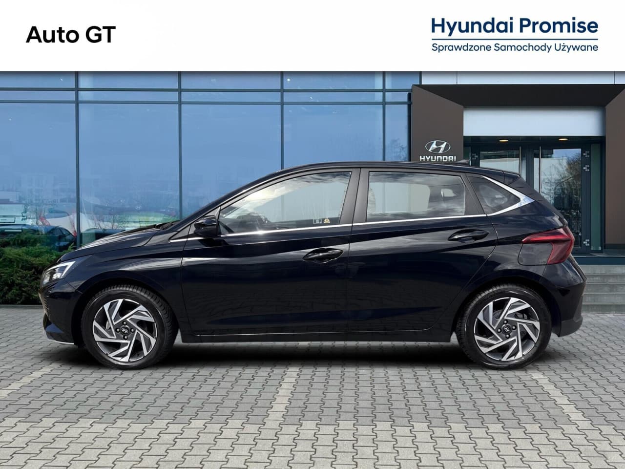 Hyundai i20 - zdjęcie 19