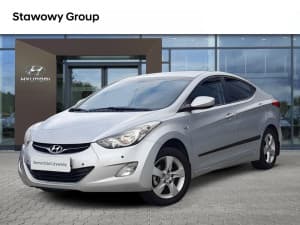 Hyundai Elantra - miniatura 1