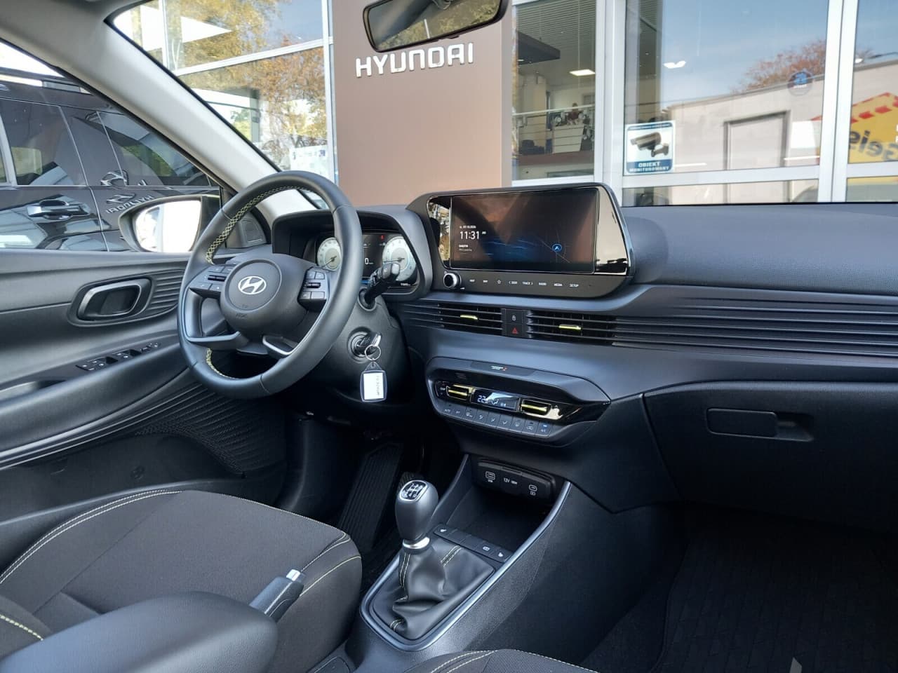 Hyundai i20 - zdjęcie 11