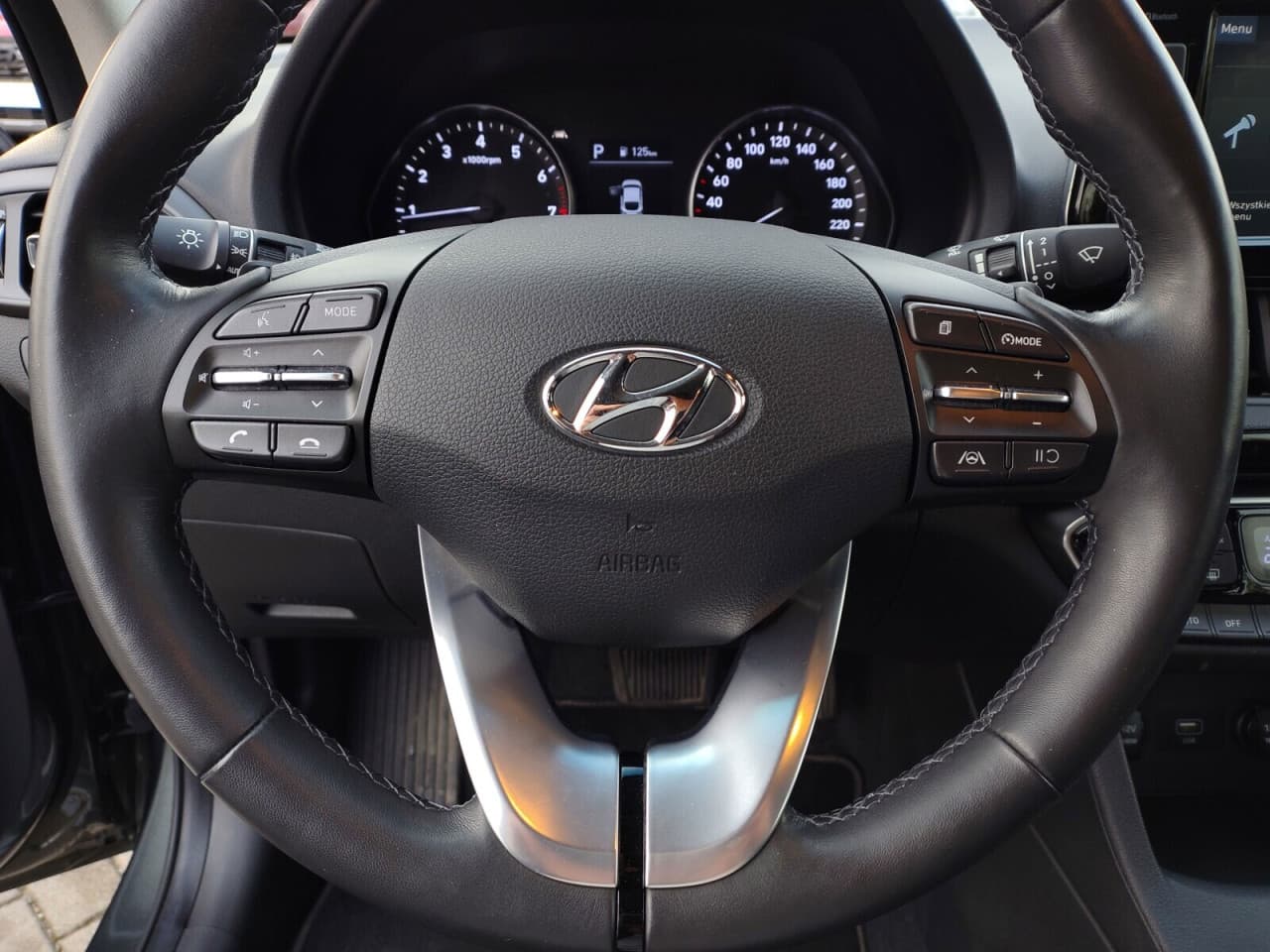 Hyundai i30 - zdjęcie 18