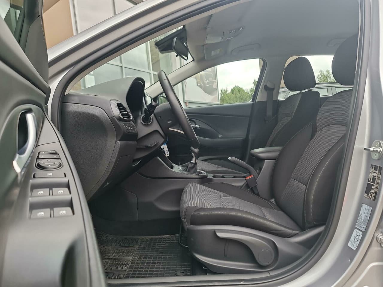 Hyundai i30 - zdjęcie 10