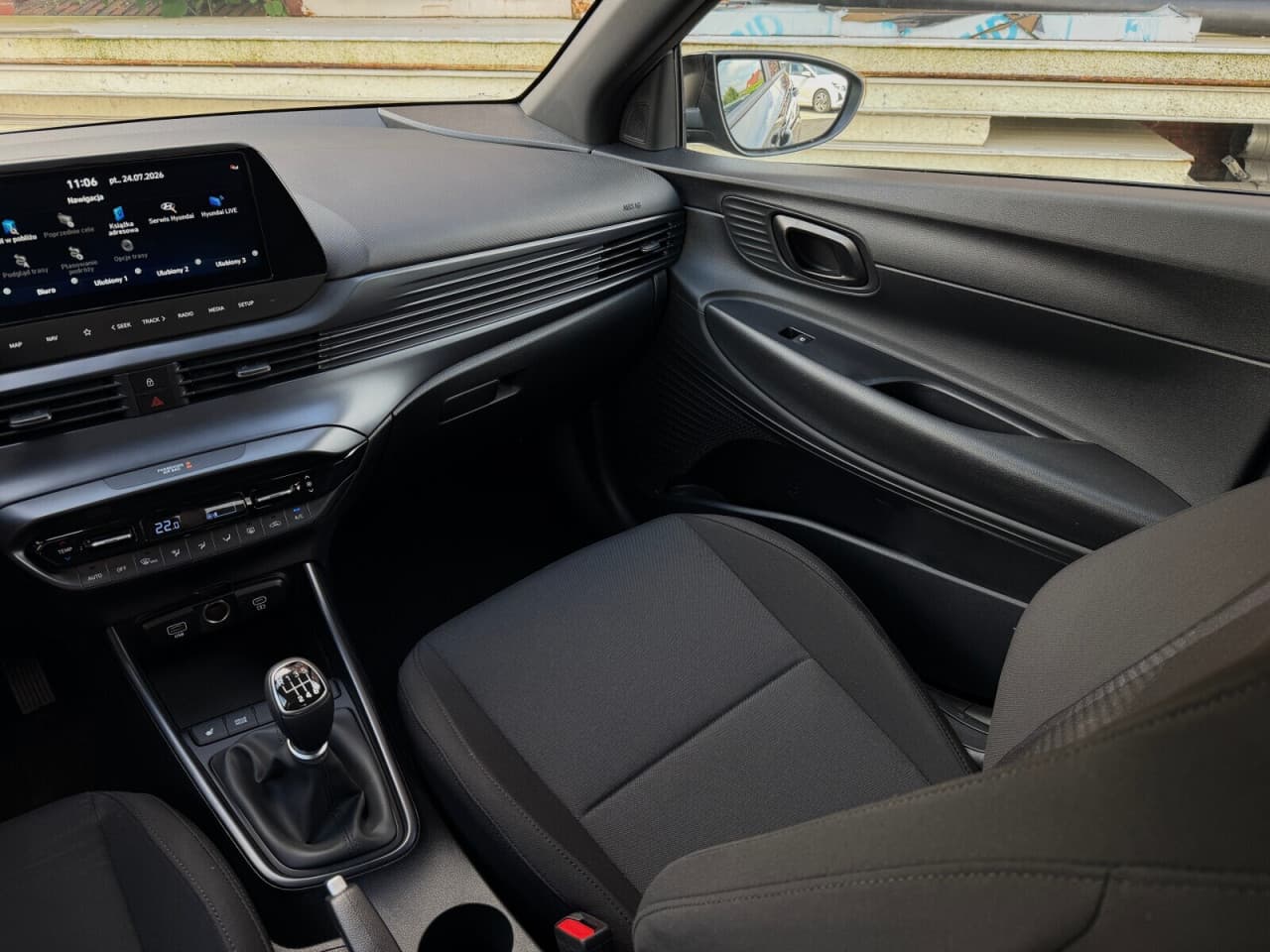 Hyundai i20 - zdjęcie 20
