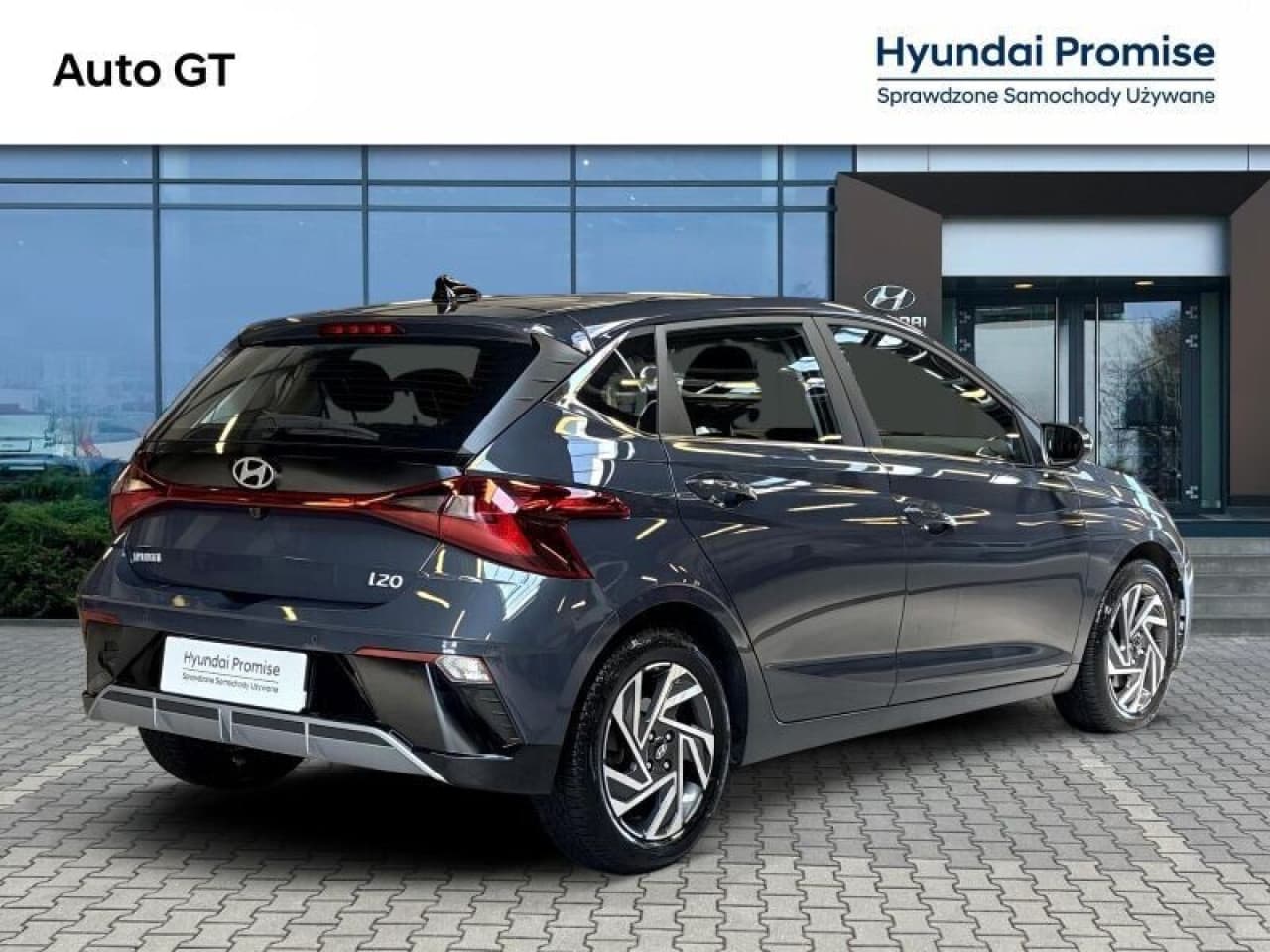 Hyundai i20 - zdjęcie 2
